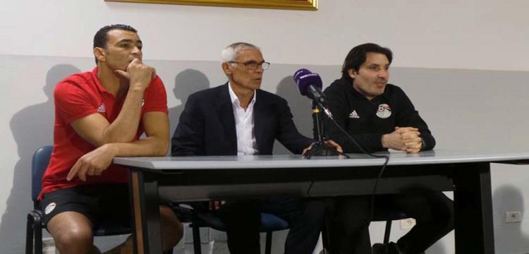 كوبر وفايز والحضري 